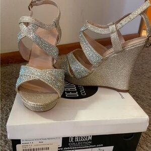 Women's Nude Metallic Wedge Sandals